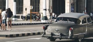 Para os peritos, a decisão é um outro ato de coerção unilateral que vai contra todas as resoluções da ONU