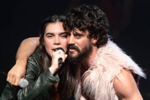 Teatro brechtiano da Companhia do Latão no Sesc - 13/03/2025 - Mise-en-scène