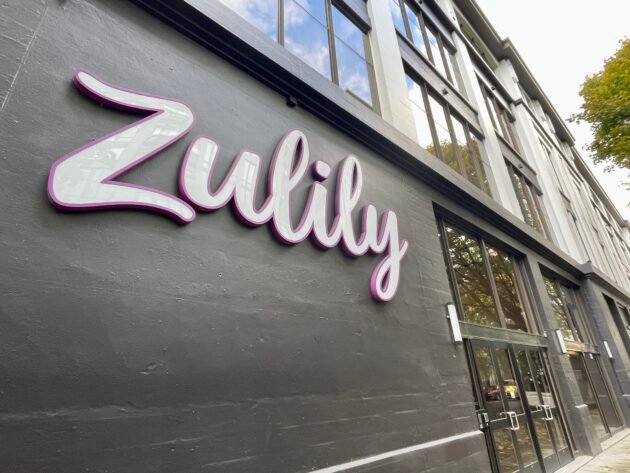 Zulily passa por outra mudança de propriedade para vender a participação majoritária no site de varejo por US $ 5 milhões