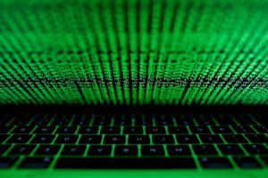 Trump quer dados dos americanos num só lugar; veja riscos - 13/04/2025 - Tec