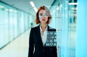 Elliza - robô inteligente