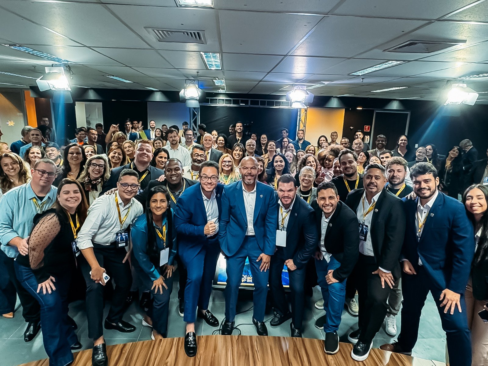 Com a presença de centenas de empresários, o evento teve como objetivo conectar empreendedores brasileiros a investidores internacionais.