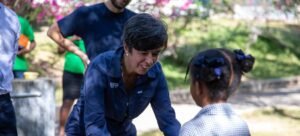 Lola Castro, diretora regional do Programa Mundial de Alimentos para a América Latina e o Caribe, durante visita ao Haiti