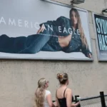 O marketing de celebridades da American Eagle atrapalhou clry - e novos clientes