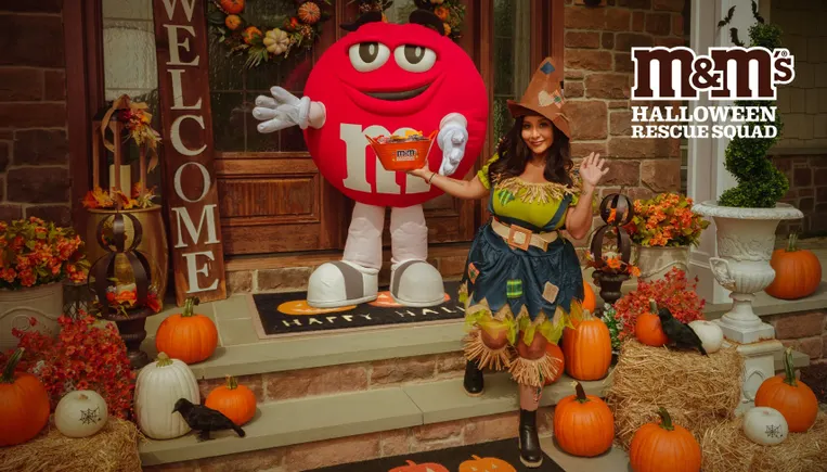 Marte fica assustador em vários canais e marcas no Halloween