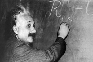 Veja contribuições de Albert Einstein em uso até hoje - 28/12/2025 - Ciência