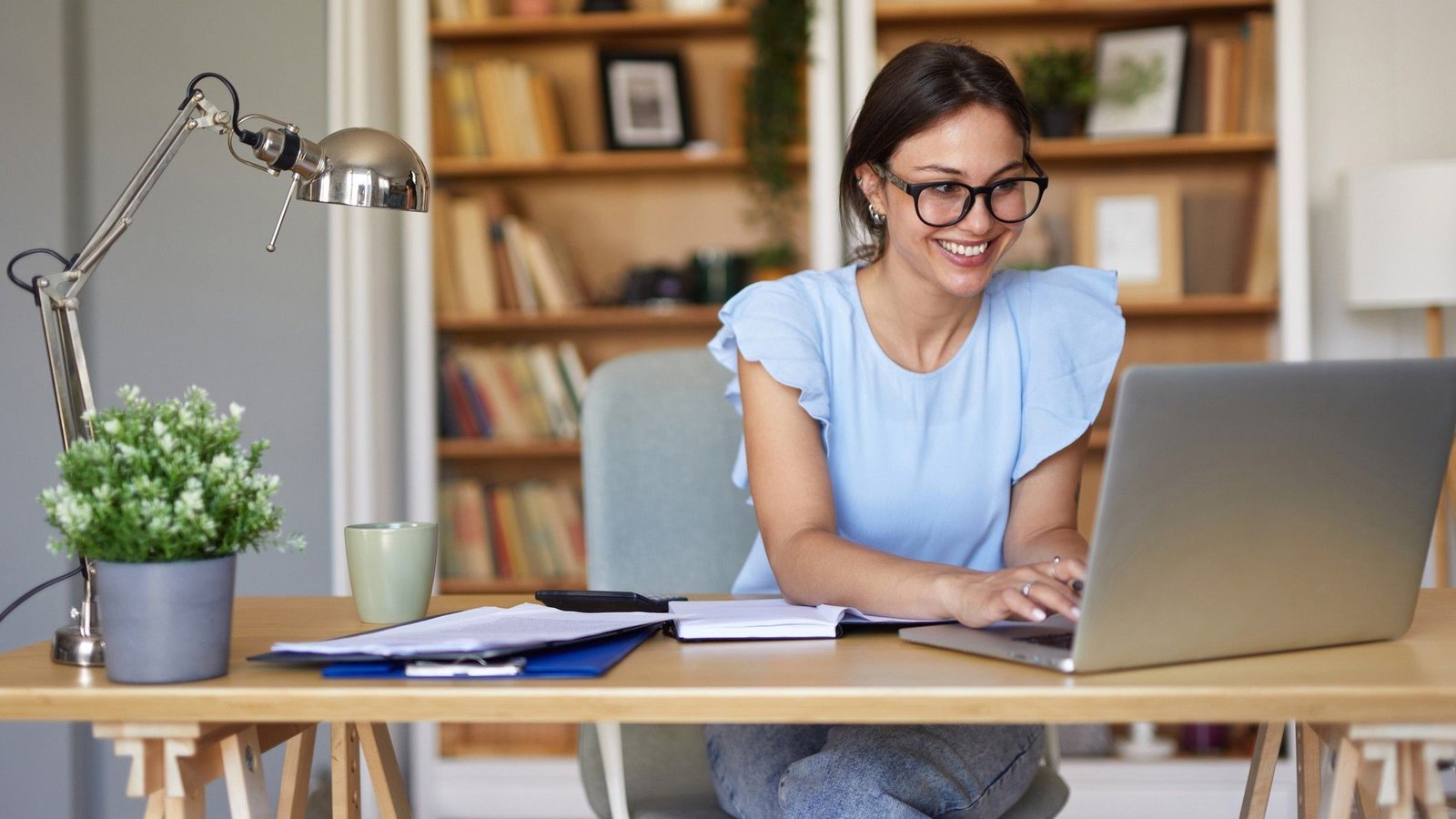 Home office: 99 vagas para trabalho remoto [07/12]