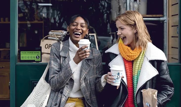 Ativando a cauda longa: uma estratégia que prioriza o digital para aquisição de clientes de pequenas e médias empresas