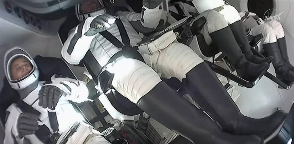 Astronautas estão bem após evacuação médica da Estação Espacial
