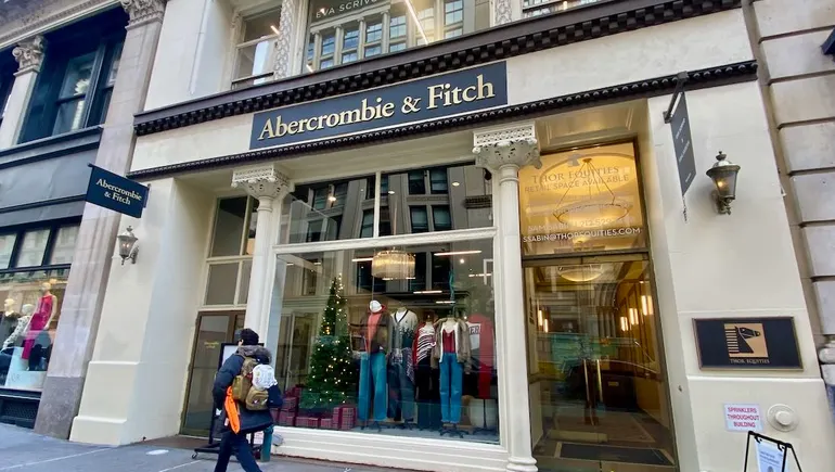 Os varejistas olham além dos feeds sociais para contar histórias de marcas em 2026