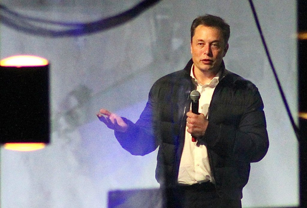O xAI de Elon Musk pousa em Bellevue, juntando-se à OpenAI no crescente corredor Eastside AI