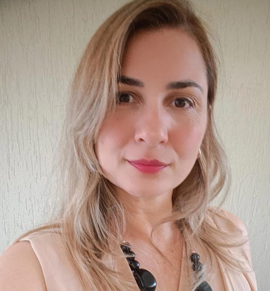 Aline Targa: quando educação, autoconhecimento e propósito se tornam estratégia de transformação social