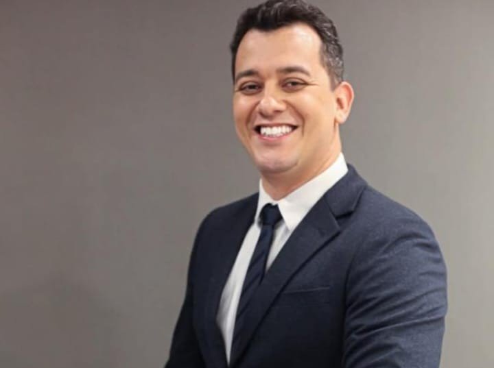 Adriano de Moura Vidal se destaca como referência nacional em Licitações e Gestão Pública