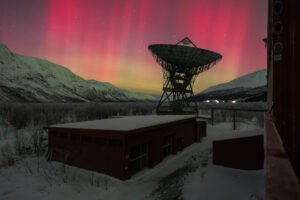 Auroras serão investigadas com 10 mil antenas na Noruega - 08/03/2026 - Ciência