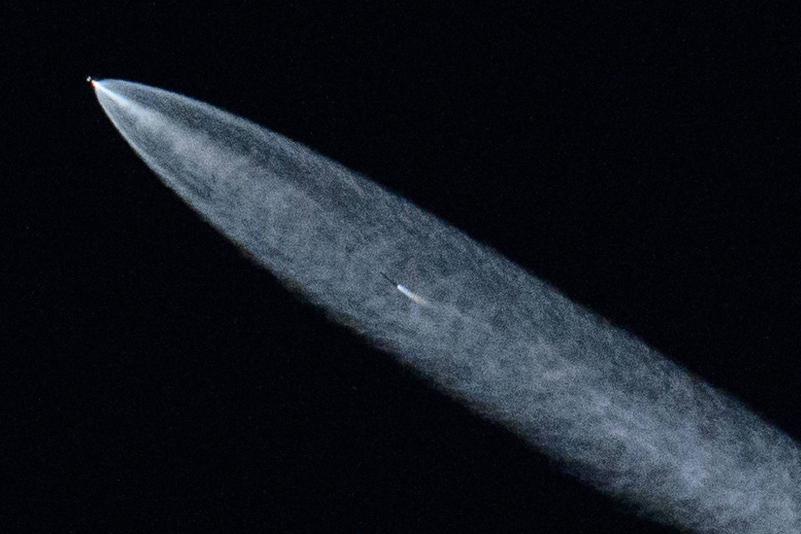 SpaceX quer pôr 1 milhão de satélites na órbita da Terra – 15/03/2026 – Ciência