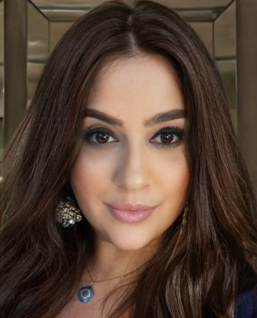 Princesa de Távora, Duquesa de Borbón-Braganza e Condessa de Castro: liderança global entre diplomacia, negócios e impacto social