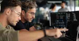 A codificação agente em escala empresarial exige desenvolvimento orientado por especificações