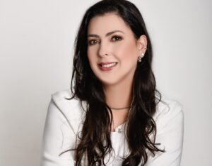 Dra. Lívia Pelli Palumbo