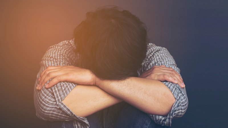 Genes ligados à comunicação de neurônios aparecem alterados em células de defesa de pacientes com depressão