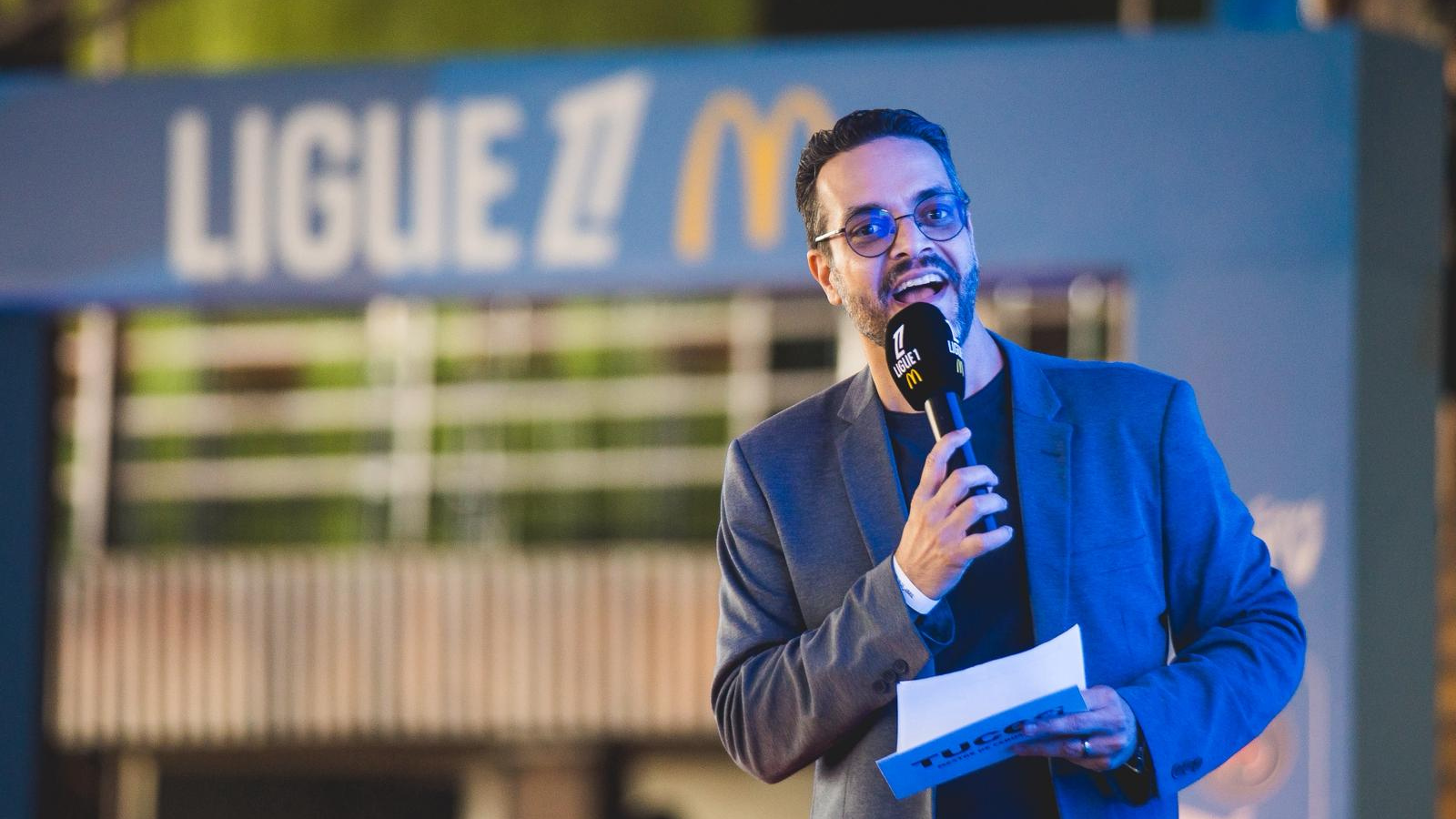 Tucco conduz a watch party oficial da Ligue 1 McDonald’s no Rio de Janeiro, conectando público, transmissão e ativações durante PSG x Lyon, em evento com parceria da CazéTV e produção da Lumen Creative.