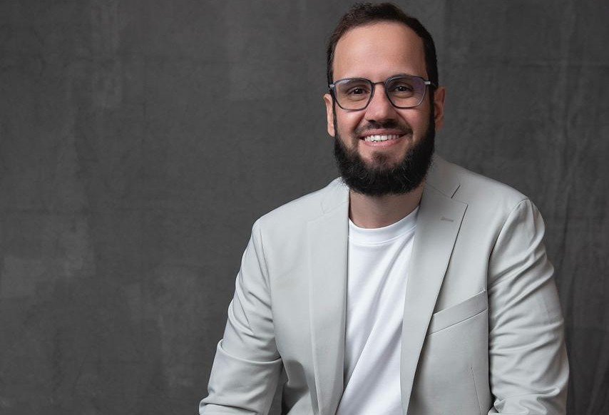 No novo varejo, quem não aparece para a IA deixa de existir para a venda