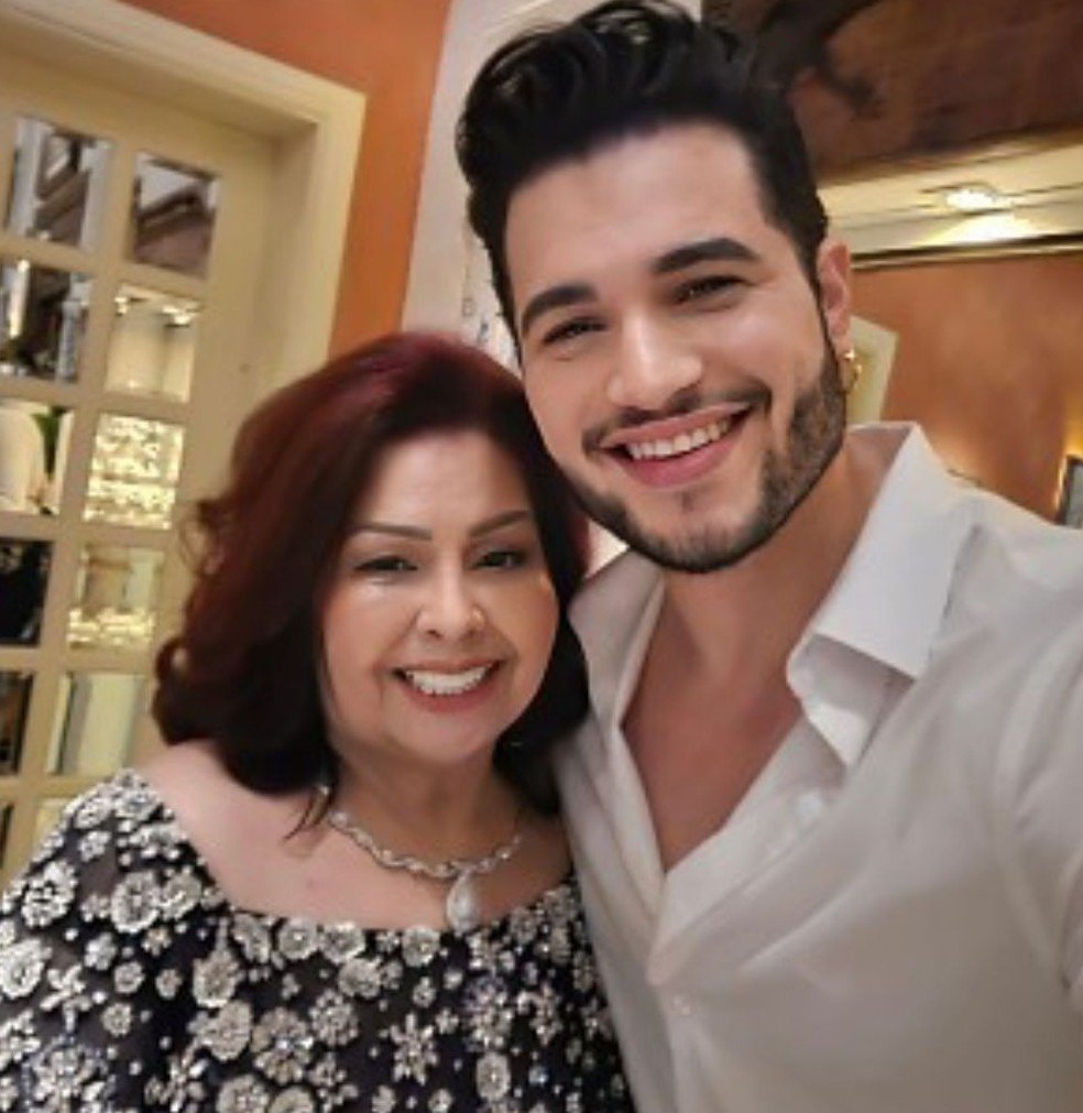 EM SÃO PAULO, Aniversário de Idê Guimarães tem presença marcante do cantor Allisson Rodrigues