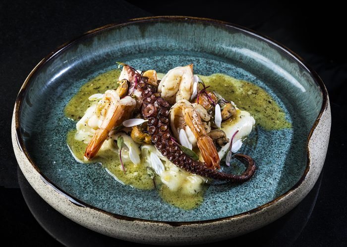 Gastronomia contemporânea ganha espaço e transforma restaurantes em experiências sensoriais