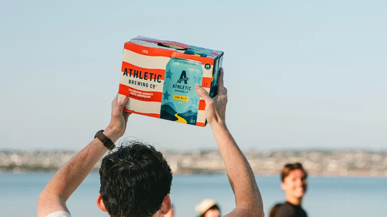 Athletic Brewing abre torneira de marketing para se destacar no verão lotado