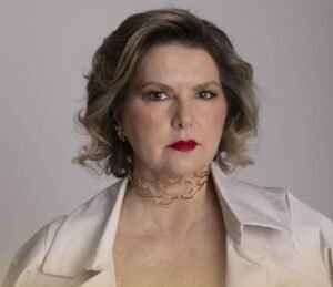 Renata Almeida