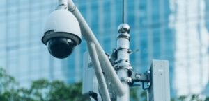 Inteligência artificial converte câmeras de segurança em sistemas de monitoramento ativo