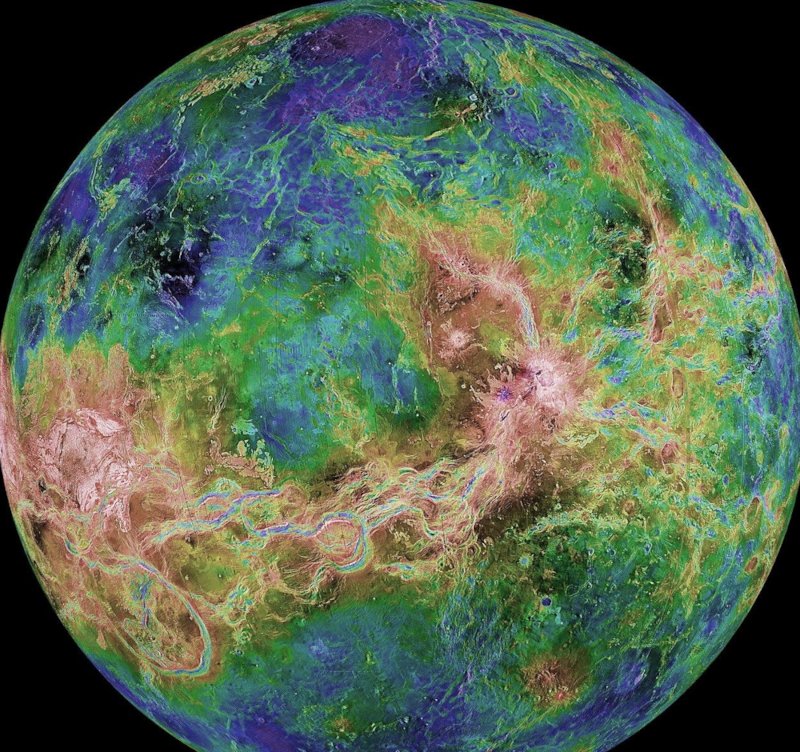 Novo modelo físico explica rotação retrógrada de Vênus como resultado natural da evolução planetária