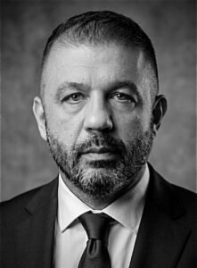 Max Katsuragawa Neumann