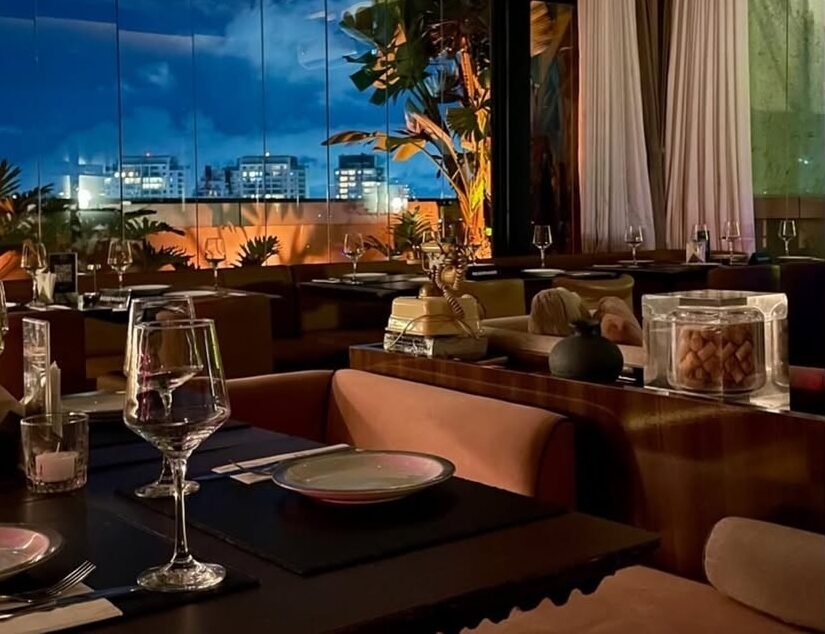 Bruna Brambila é a atração deste sábado no 300 Sky Bar, em São Paulo