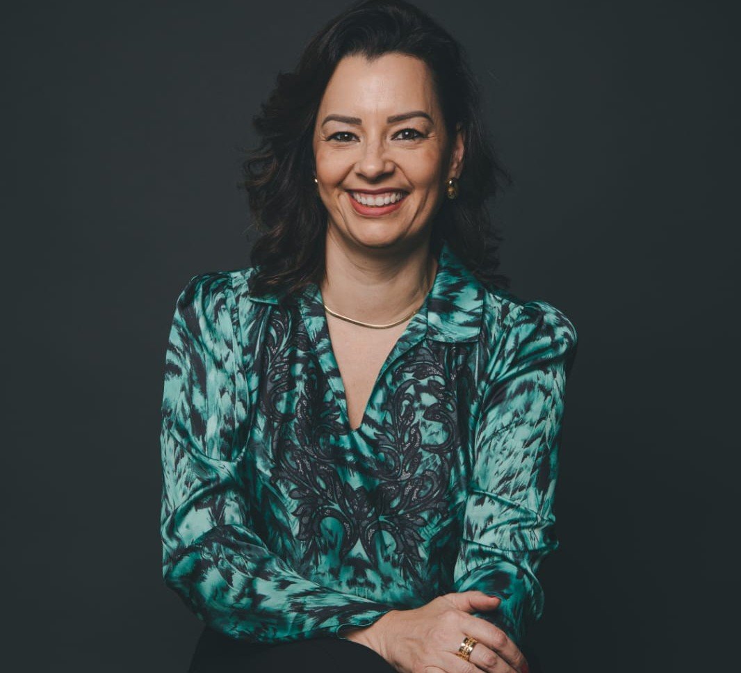 Lisa Dossi transforma propósito em legado e prepara lançamento do livro “Coragem para Enriquecer” em 2026