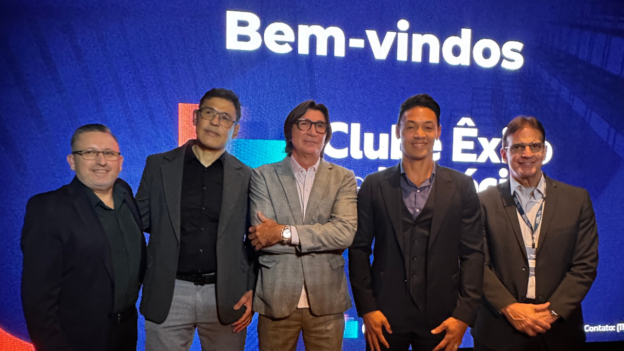 Lideranças do Instituto Êxito de Empreendedorismo e convidados reuniram empresários de diferentes regiões do país em mais uma edição do Clube Êxito de Negócios, encontro voltado ao fortalecimento de relacionamentos estratégicos, troca de experiências e geração de oportunidades comerciais.