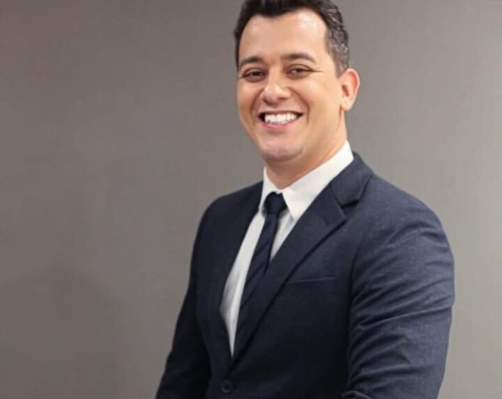 Adriano Vidal transforma experiência no setor público em atuação voltada à modernização das licitações no Brasil