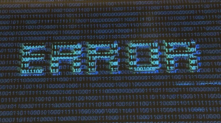 Invasões IA: OpenAI atacou sites de universidade e dados – 24/09/2026 – IA