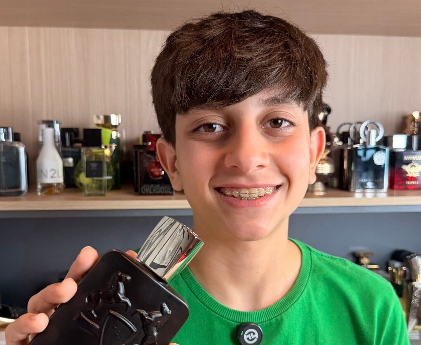 Aos 13 anos, Rafael Sabino transforma paixão por perfumes em projeto dedicado ao universo da perfumaria