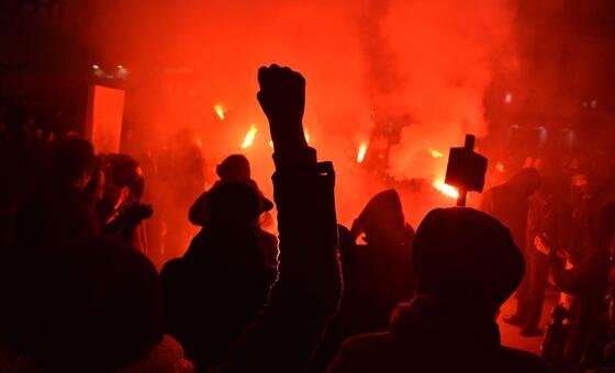 Guterres fala de protestos e pede que líderes encarem desigualdades e altos preços